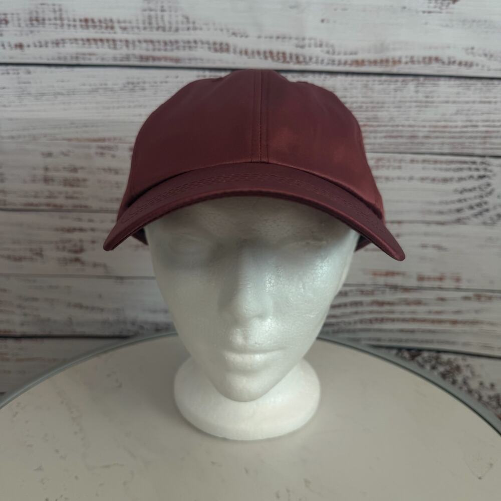 Fabaletics Breezy II Cap Hat Satin Finish Womens Burgundy - Picture 1 of 11